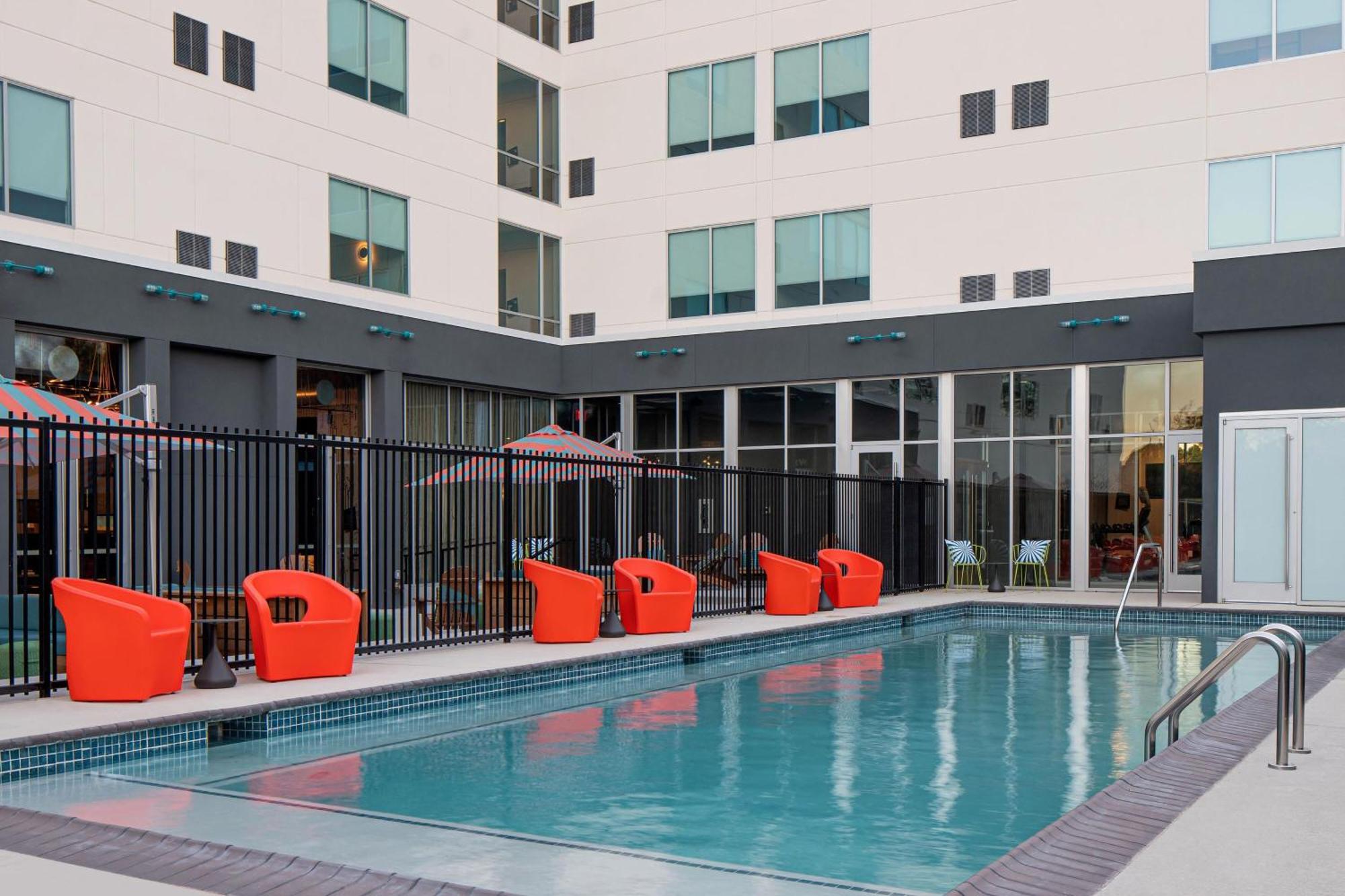Hotel Aloft Houston Shenandoah - The Woodlands Exterior foto